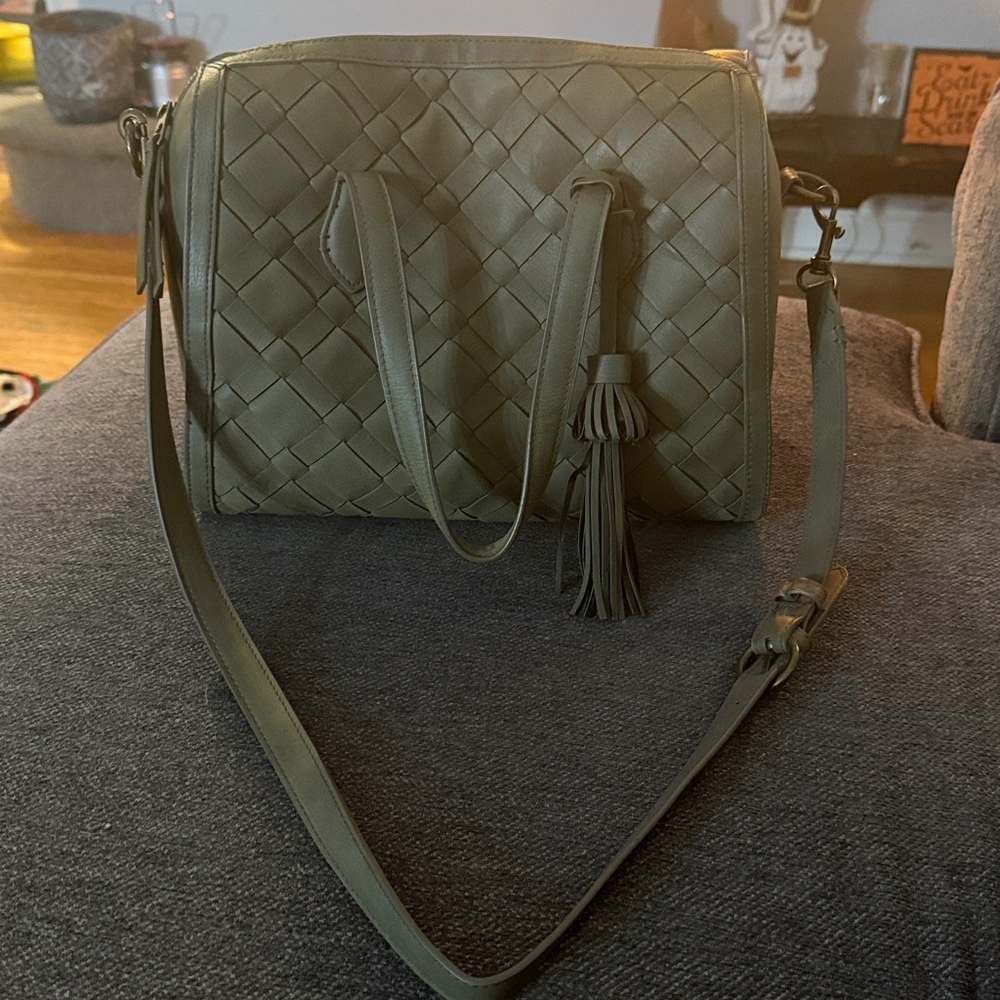Universal Thread Olive Green purse with Crossbody strap